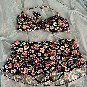 Kenneth Cole Reaction bikini set